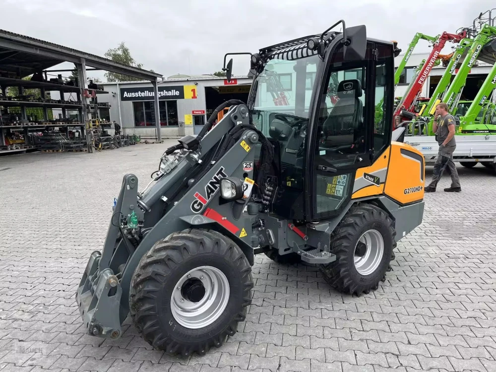 Giant G 2700HD+ MIT KABINE & WEIDEMANN HV d'occasion — photo 1