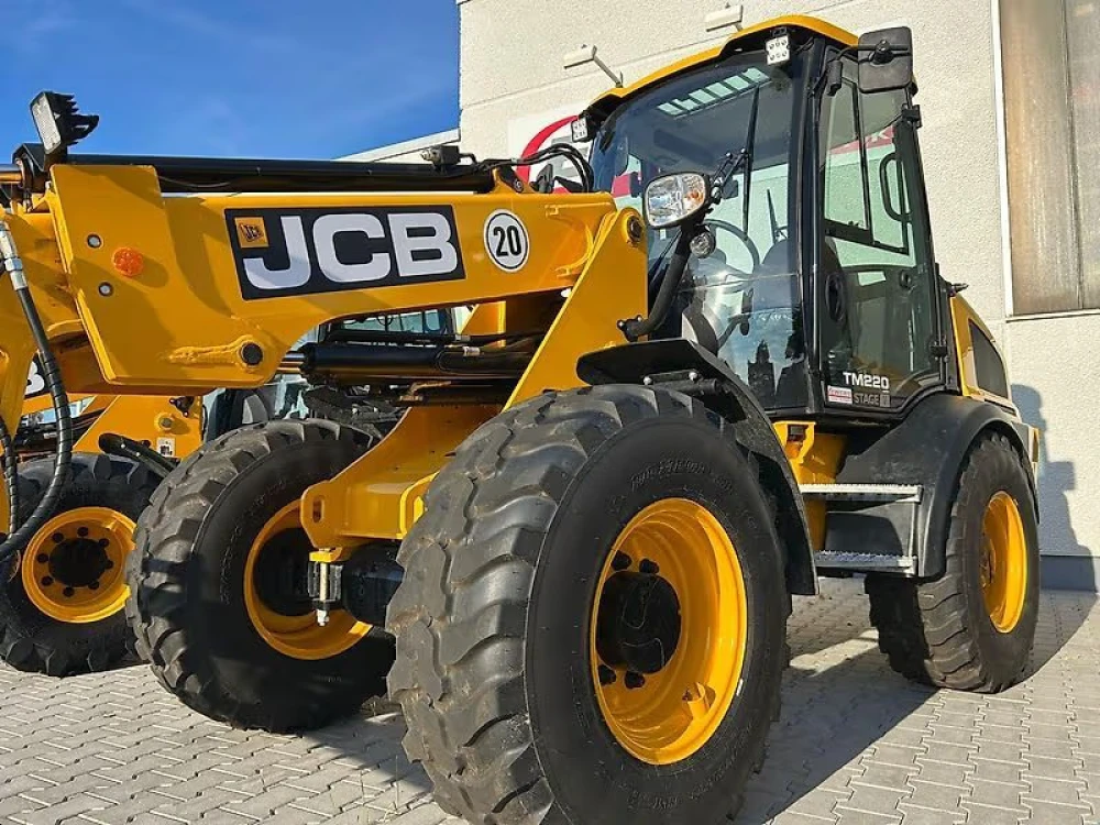 JCB TM 220 AGRI d'occasion — photo 1
