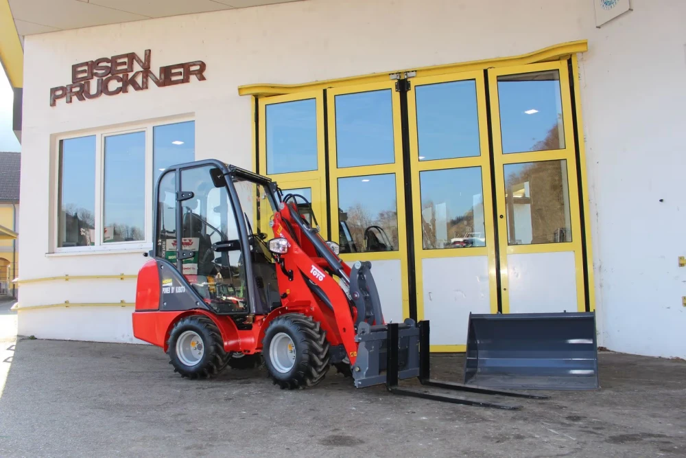 Toyo TOYO 826-III KUBOTA d'occasion — photo 1