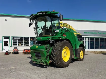 Ensileuse automotrice - 585CH - 2023