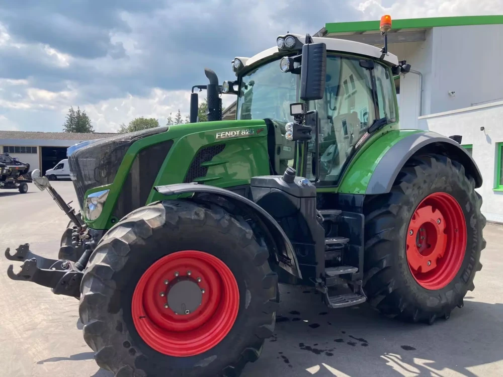 Fendt 826 VARIO S4 PROFI+ d'occasion — photo 1