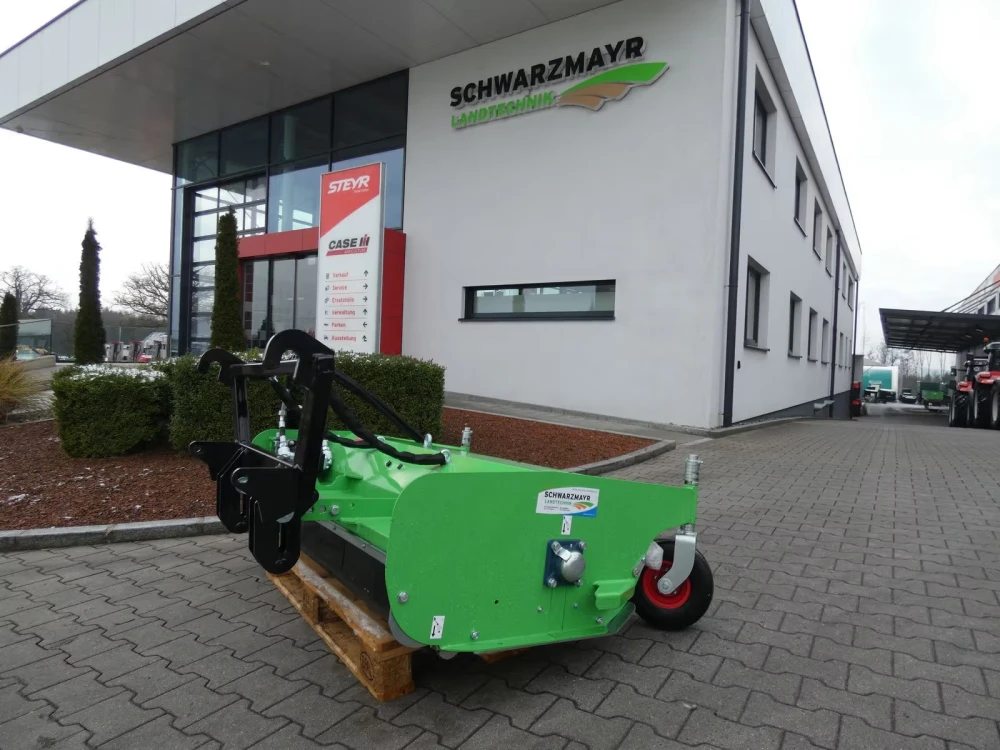Inconnu GIANT - MULCHER 1.400 HD d'occasion — photo 1