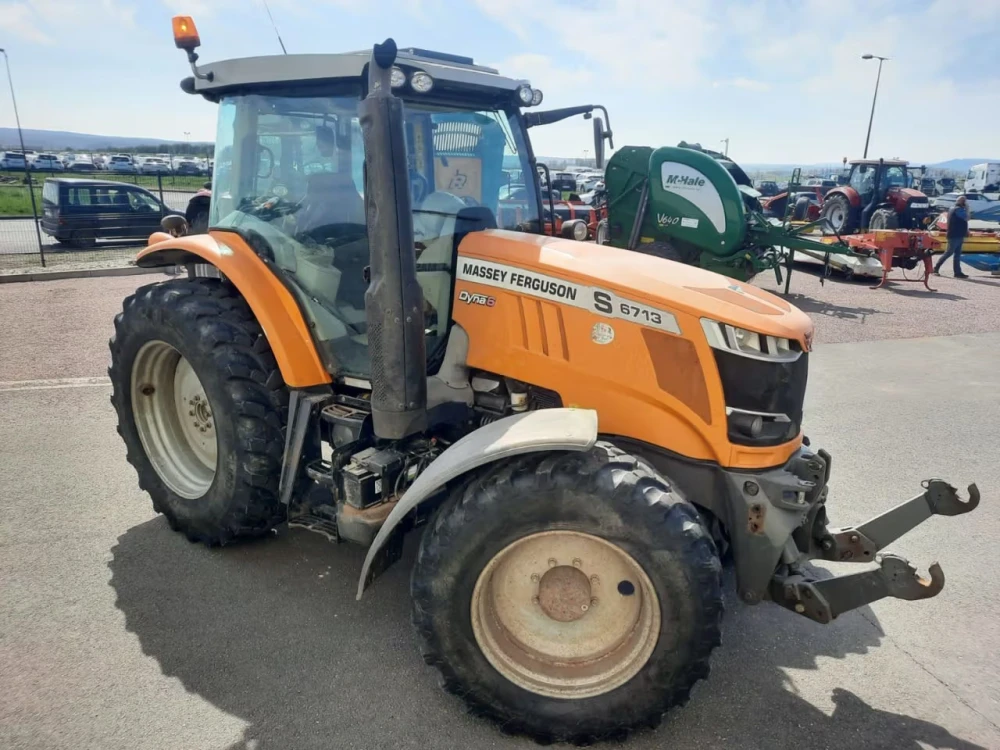 Massey Ferguson 6713 S DYNA 6 d'occasion — photo 1