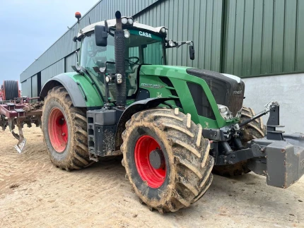 Tracteur agricole - 260CH - 9050H - 2013