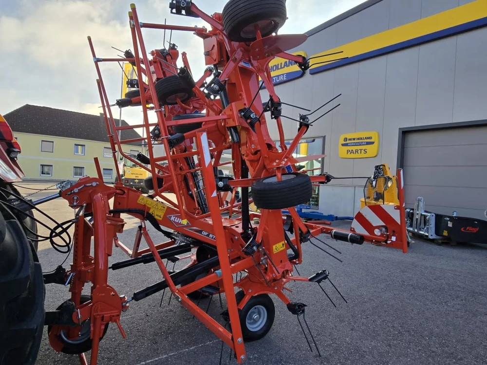 Kuhn GF 8703 d'occasion — photo 1