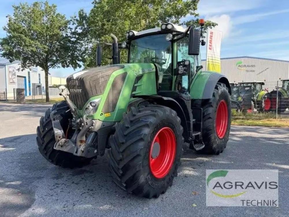 Fendt 828 VARIO S4 PROFI PLUS d'occasion — photo 1
