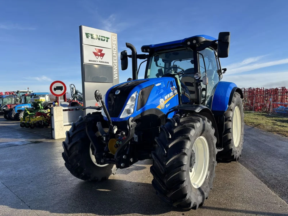 New Holland T6.180 AUTO COMMAND (STAGE V) d'occasion — photo 1
