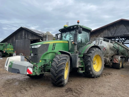 Tracteur agricole - 245CH - 8000H - 2012