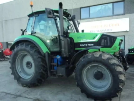 Tracteur agricole - 180 CH - 4400H - 2013