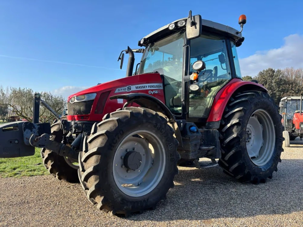 Massey Ferguson 5710 S d'occasion — photo 1