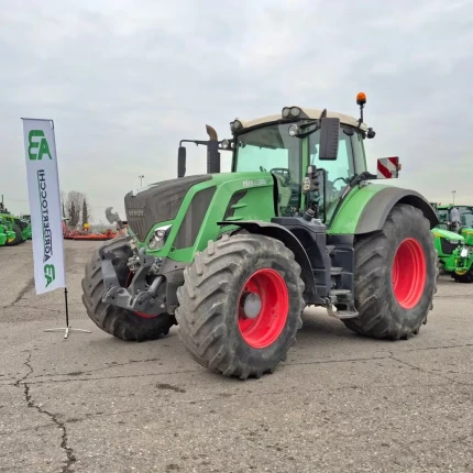 Tracteur agricole - 267CH - 11427H - 2014