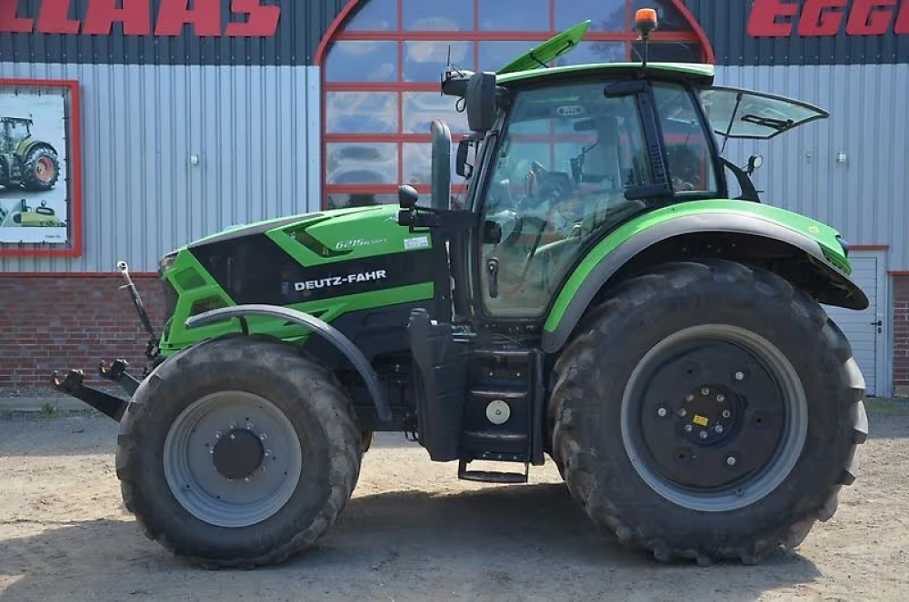 Deutz-Fahr AGROTRON 6215 RC SHIFT d'occasion — photo 1