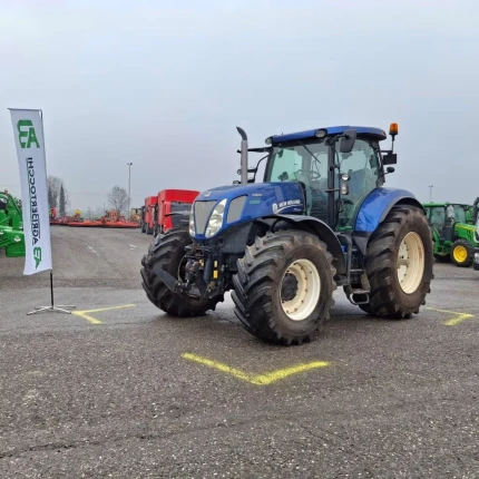 Tracteur agricole - 269CH - 7169H - 2015