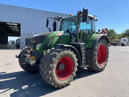 Tracteur agricole - 240CH - 4500H - 2021