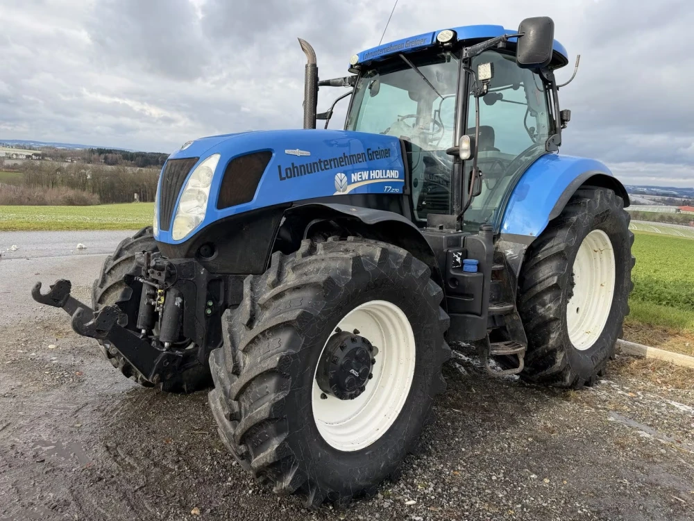New Holland T7.270 AUTO COMMAND d'occasion — photo 1