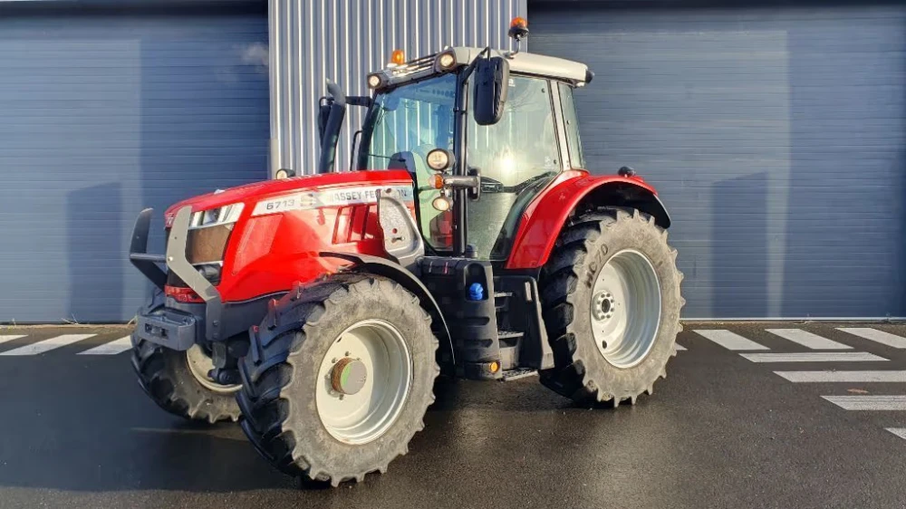 Massey Ferguson 6713S DYNA-6 EFFICIENT d'occasion — photo 1