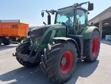 Tracteur agricole - 200 CH - 8841H - 2016