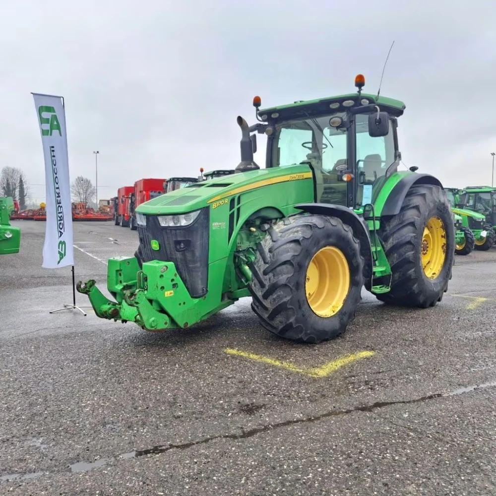 John Deere 8370R d'occasion — photo 1