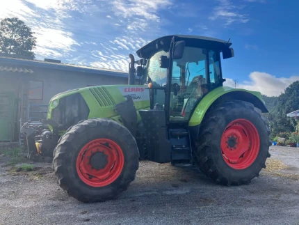 Tracteur agricole - 158CH - 8500H - 2013