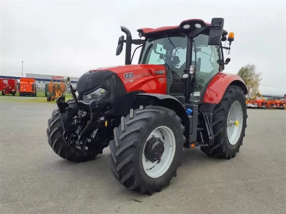Case IH MAXXUM135CVX d'occasion — photo 1