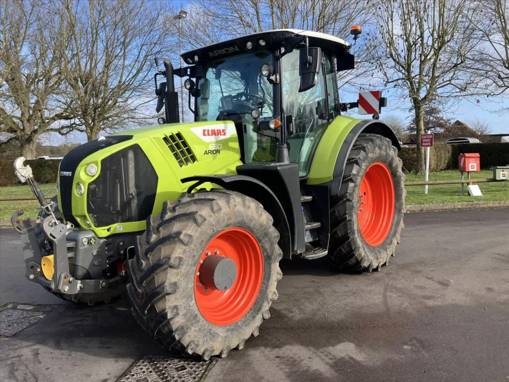Claas ARION 650 CIS+ d'occasion — photo 1