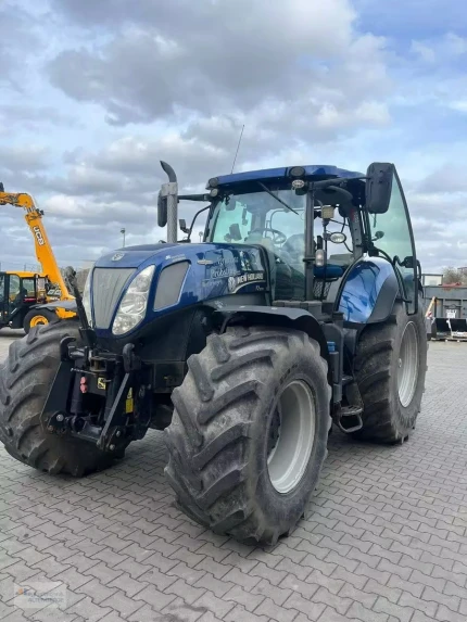 Tracteur agricole - 235CH - 8400H - 2015
