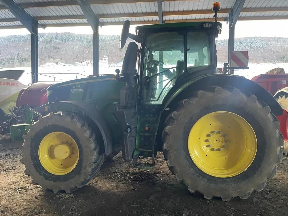 John Deere 6230R d'occasion — photo 1