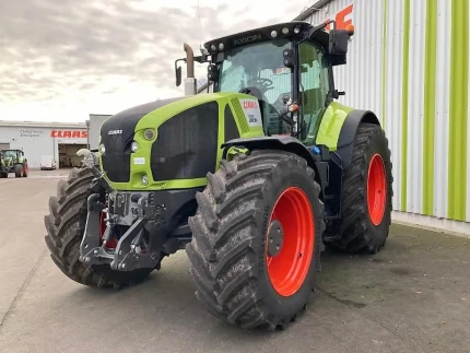 Tracteur agricole - 320 CH - 5950H - 2014