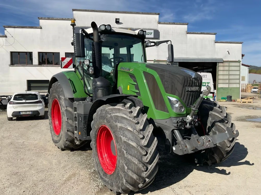 Fendt 824 VARIO PROFI + d'occasion — photo 1