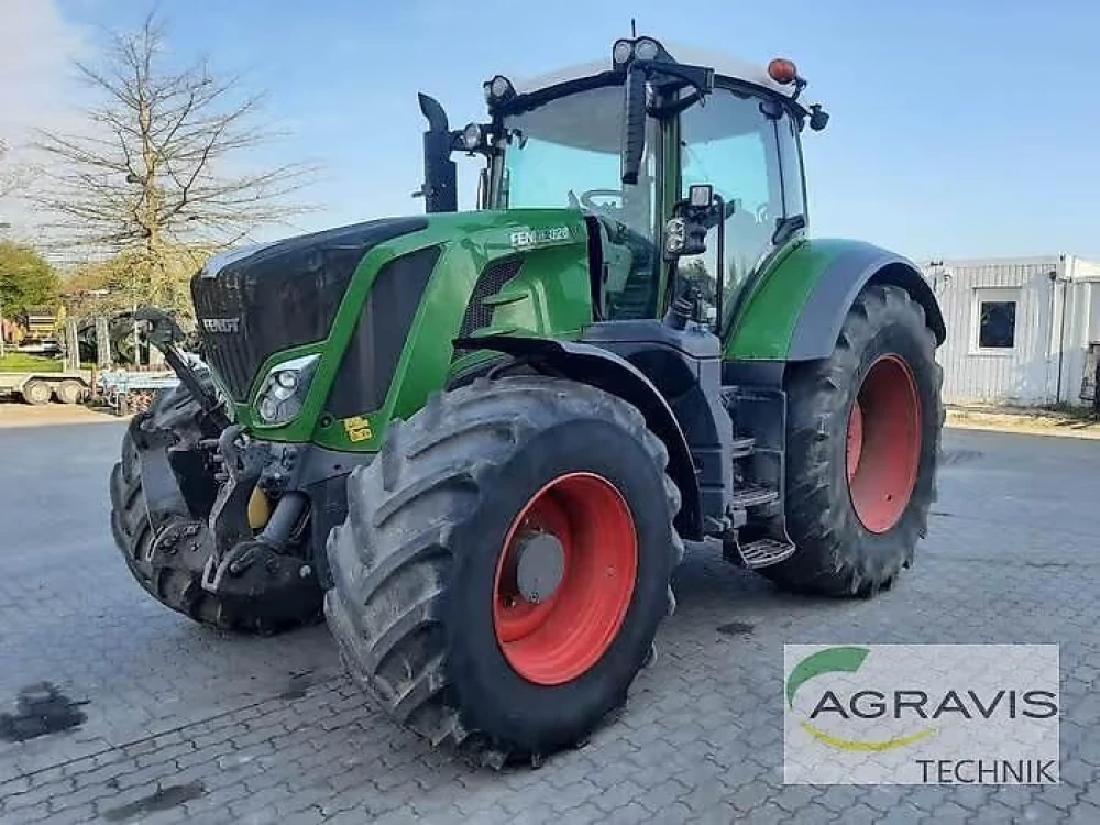Fendt 828 VARIO S4 d'occasion — photo 1