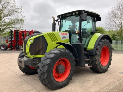 Tracteur agricole - 150CH - 5267H - 2014