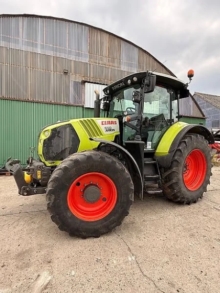 Tracteur agricole - 150CH - 6792H - 2015
