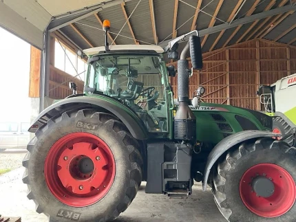 Tracteur agricole - 7595H - 2015