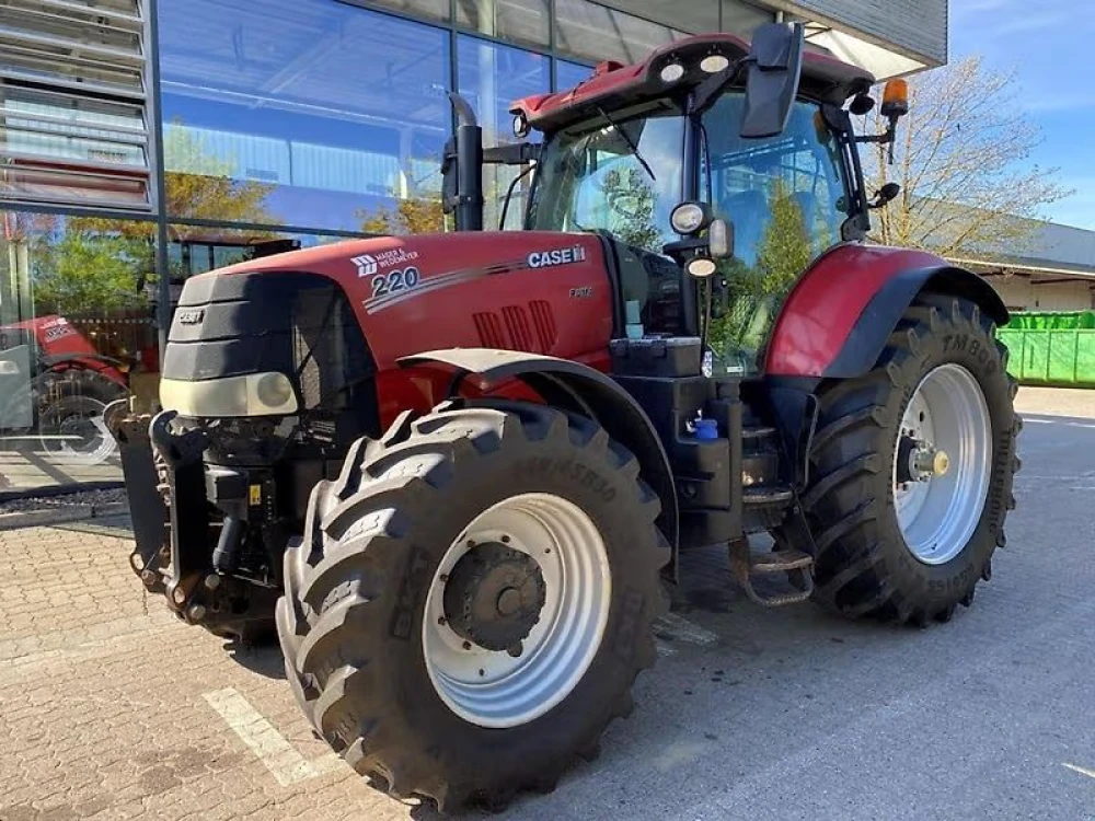Case IH PUMA 220 d'occasion — photo 1