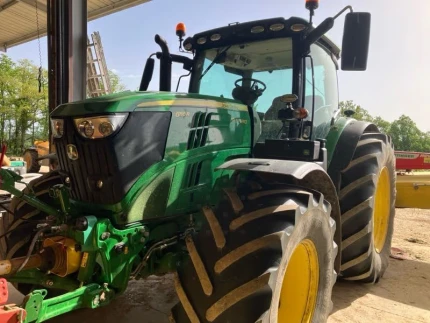 Tracteur agricole - 195 CH - 2900H - 2020