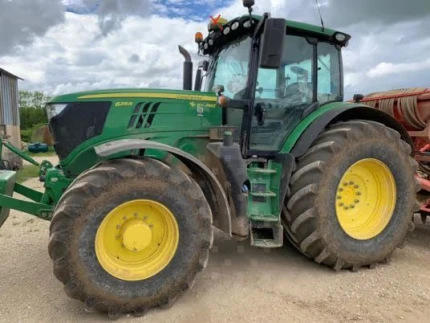 Tracteur agricole - 233CH - 4700H - 2018