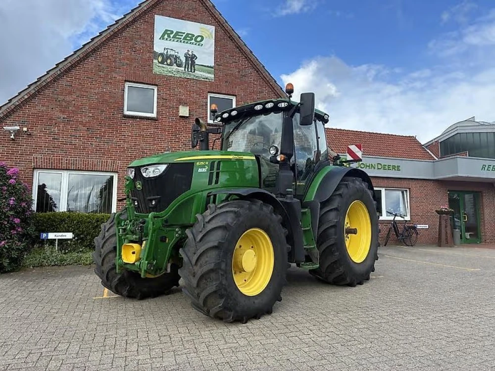 John Deere 6250R d'occasion — photo 1