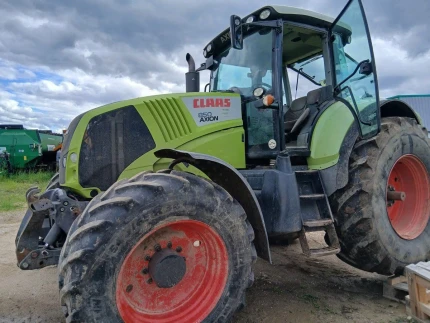 Tracteur agricole - 230 CH - 7900H - 2012