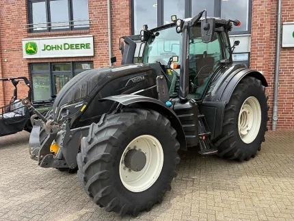 Tracteur agricole - 230 CH - 3855H - 2020