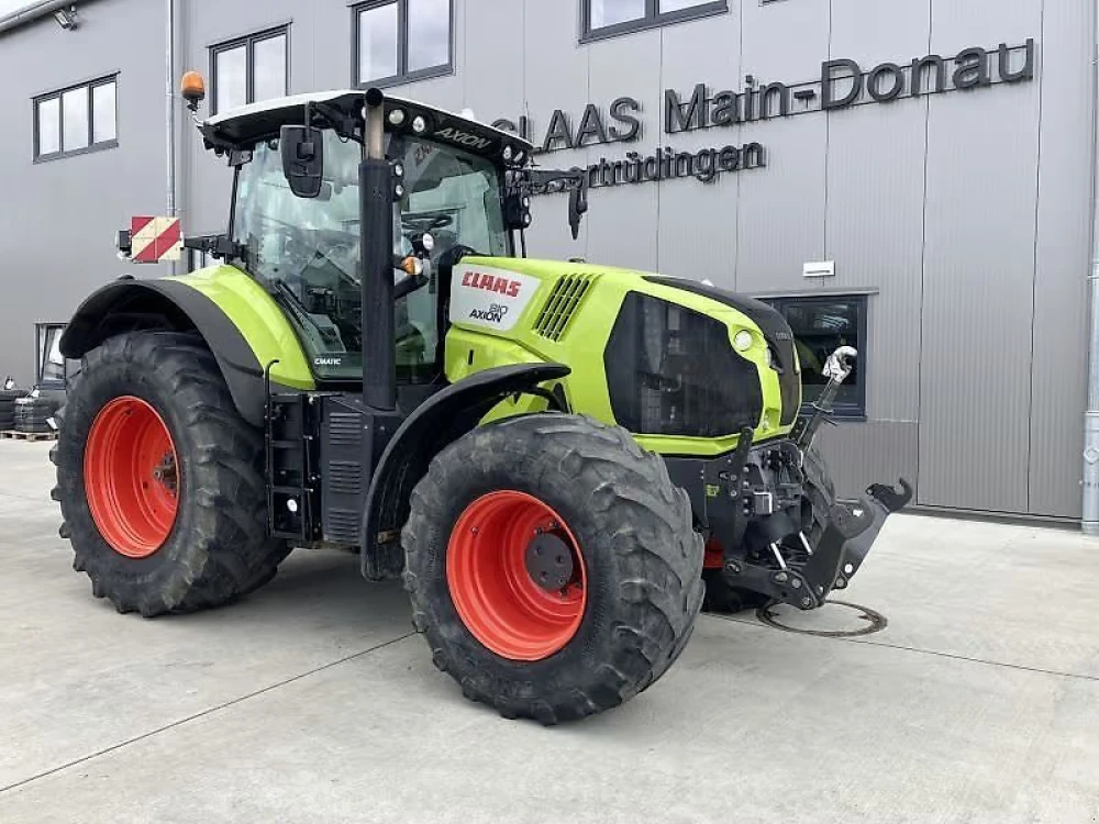 Claas AXION 810 CMATIC d'occasion — photo 1