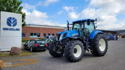 Tracteur agricole - 218CH - 7200H - 2015