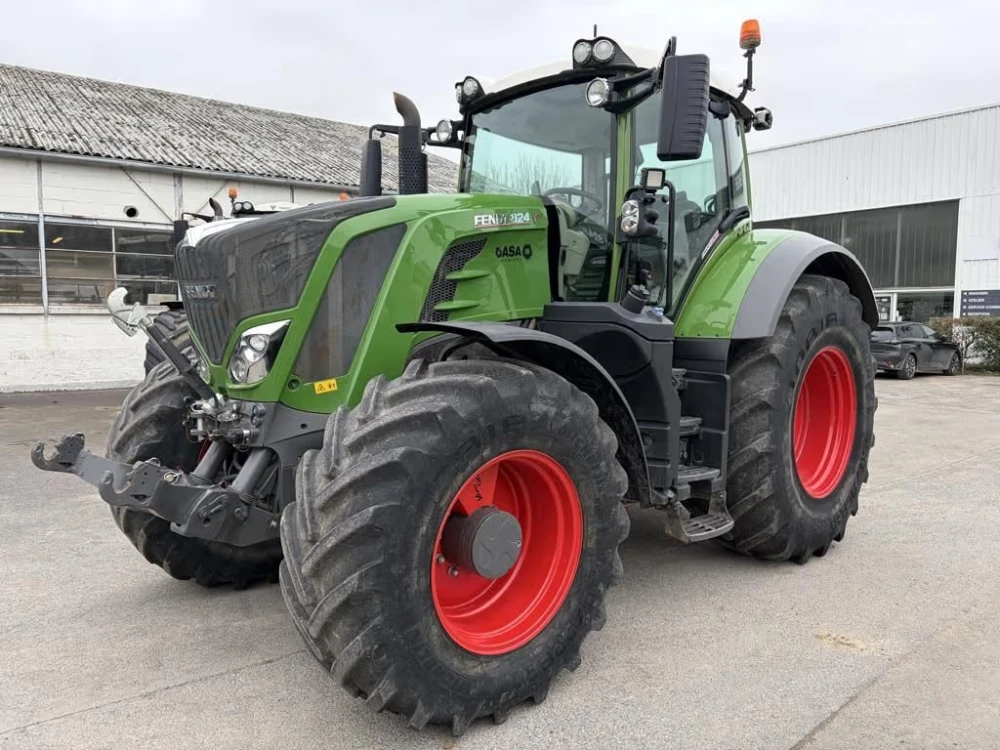 Fendt 824 VARIO PROFI + d'occasion — photo 1