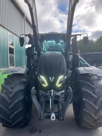 Tracteur agricole - 173CH - 581H - 2023