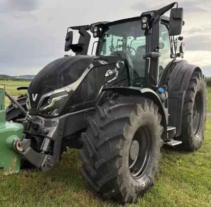 Tracteur agricole - 300CH - 1100H - 2023