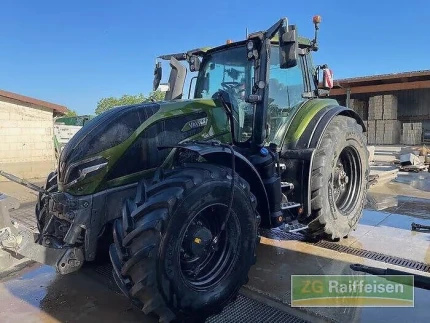 Tracteur agricole - 300CH - 2150H - 2023