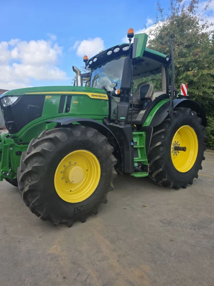 John Deere 6R 230 d'occasion — photo 1