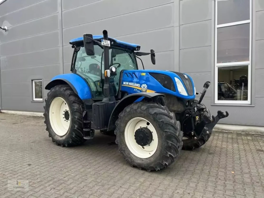 New Holland T 7.245 PC d'occasion — photo 1