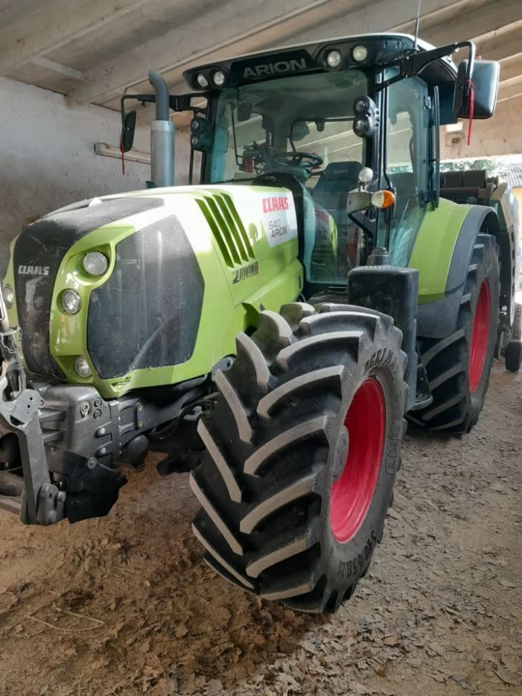 Claas ARION 640 CIS d'occasion — photo 1