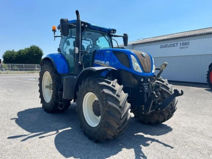 Tracteur agricole - 220CH - 6890H - 2016