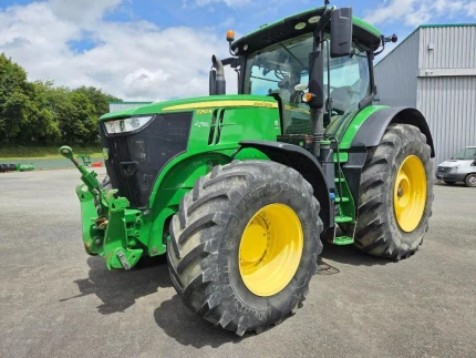 Tracteur agricole - 250 CH - 5675H - 2019